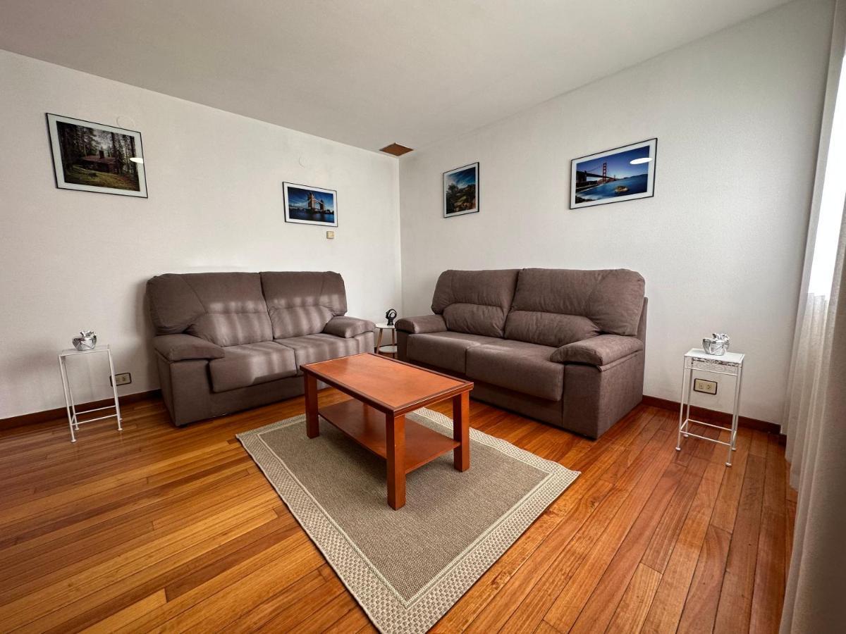 Ferienwohnung Oktheway Et Suseia Sarria Exterior foto