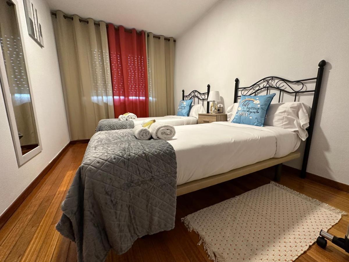 Ferienwohnung Oktheway Et Suseia Sarria Exterior foto