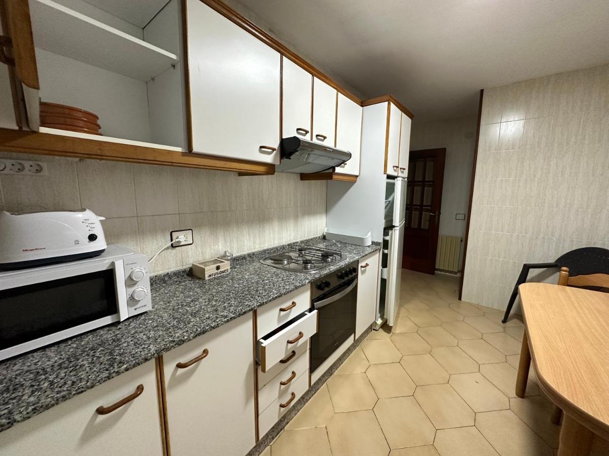 Ferienwohnung Oktheway Et Suseia Sarria Exterior foto